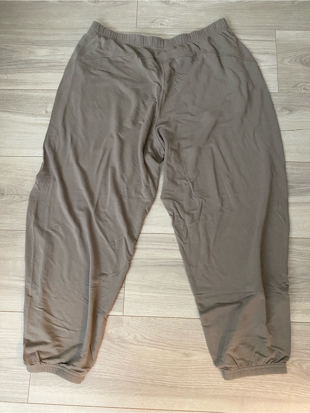 Lululemon Be Calm lounge pants